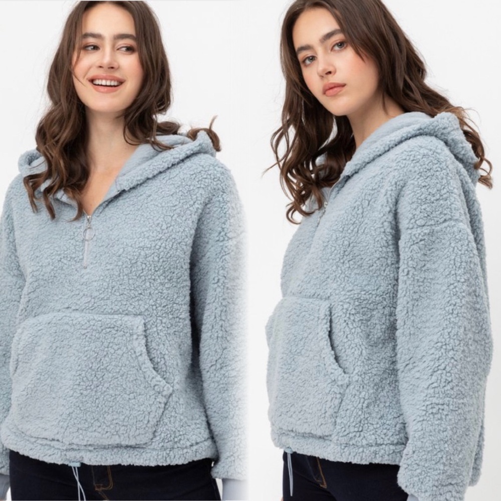 Light blue Soft teddy 1/2 zip up pullover with adjustable bottom NWT